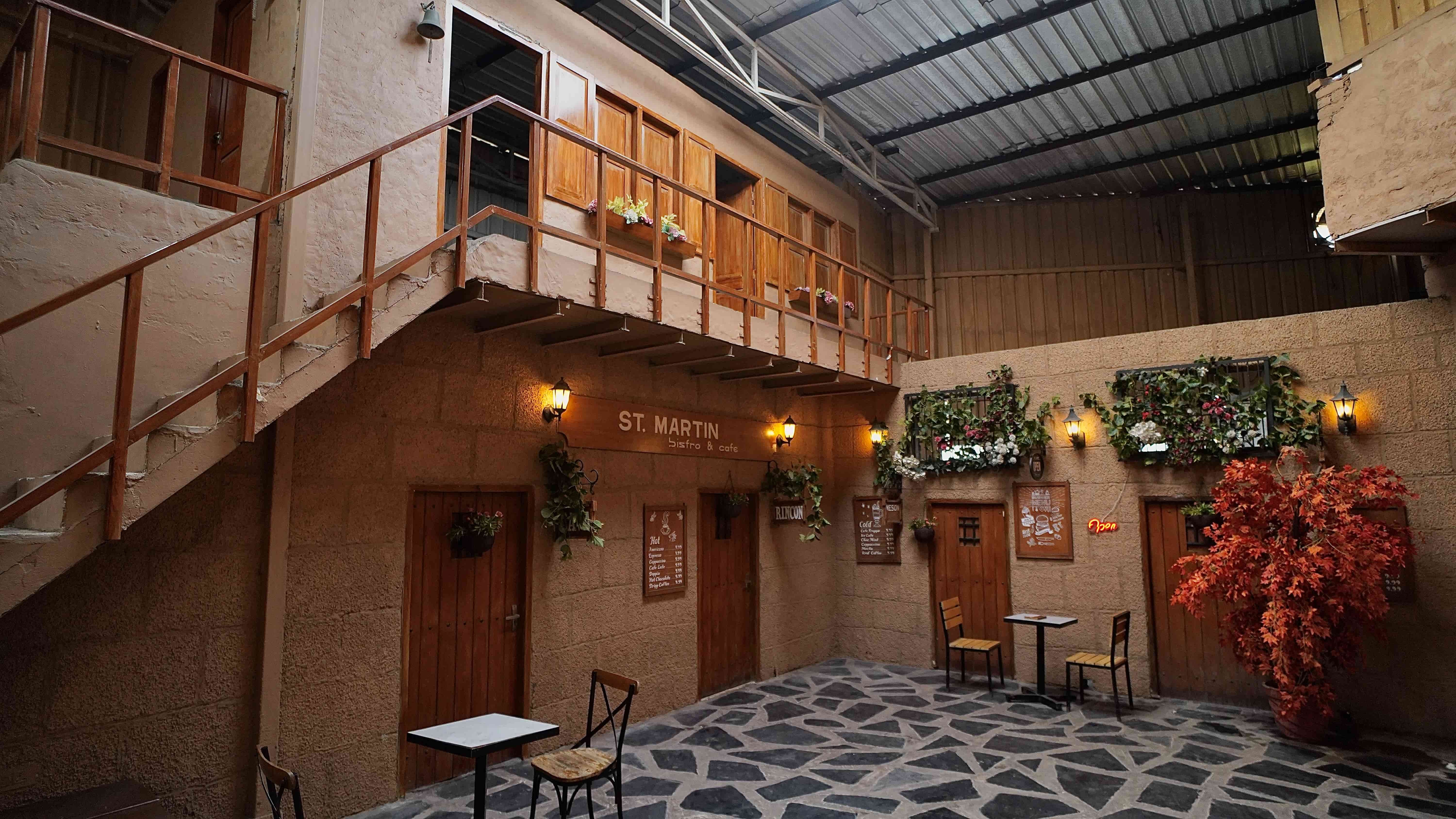 St Martin Cafe – pre wedding location in delhi